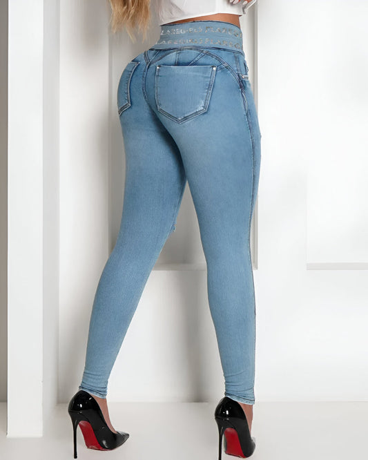 Ripped Slim Fit Jegging Style Jeans For Everyday Use