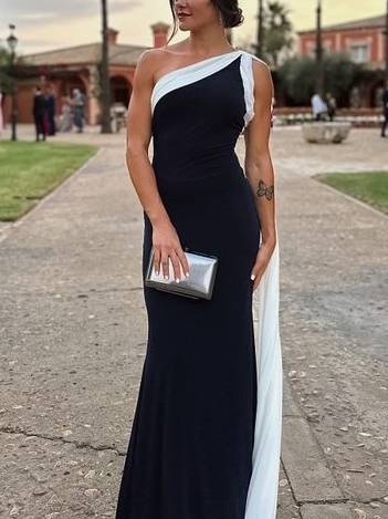 Contrast Color Oblique Shoulder Ribbon Dress