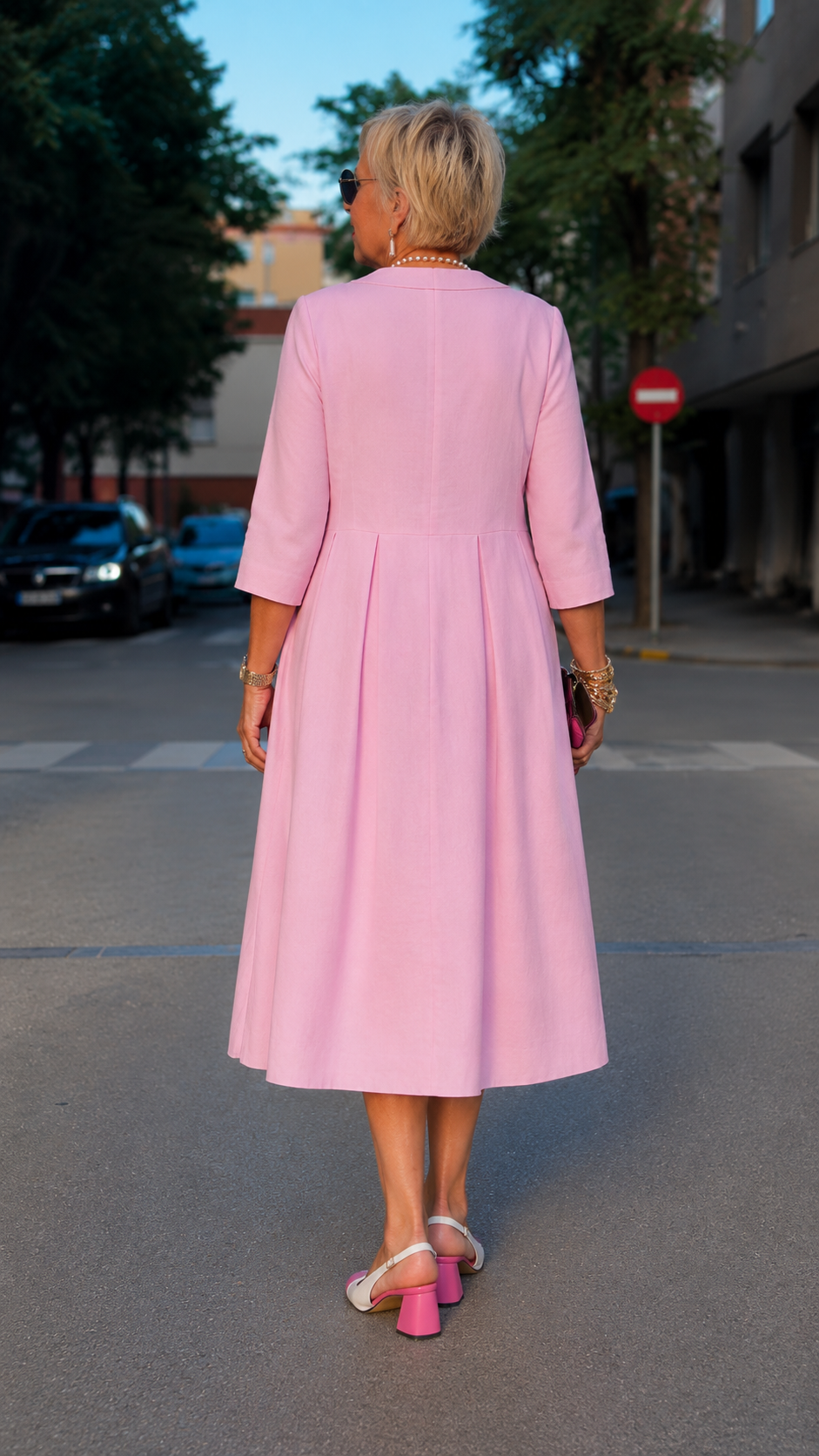 Elegant Pink Pleated Midi Dress with Button Collar Detail