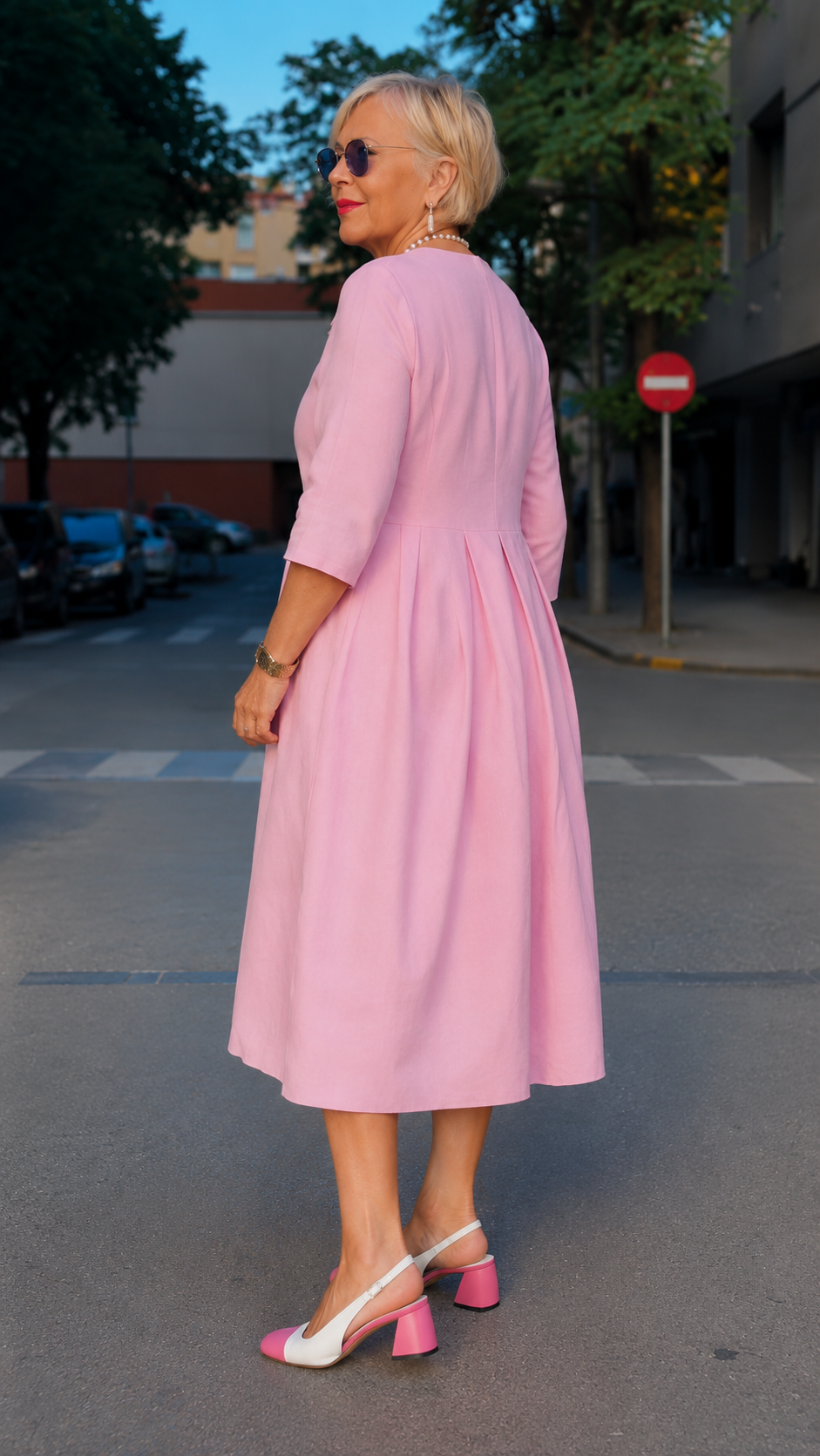 Elegant Pink Pleated Midi Dress with Button Collar Detail